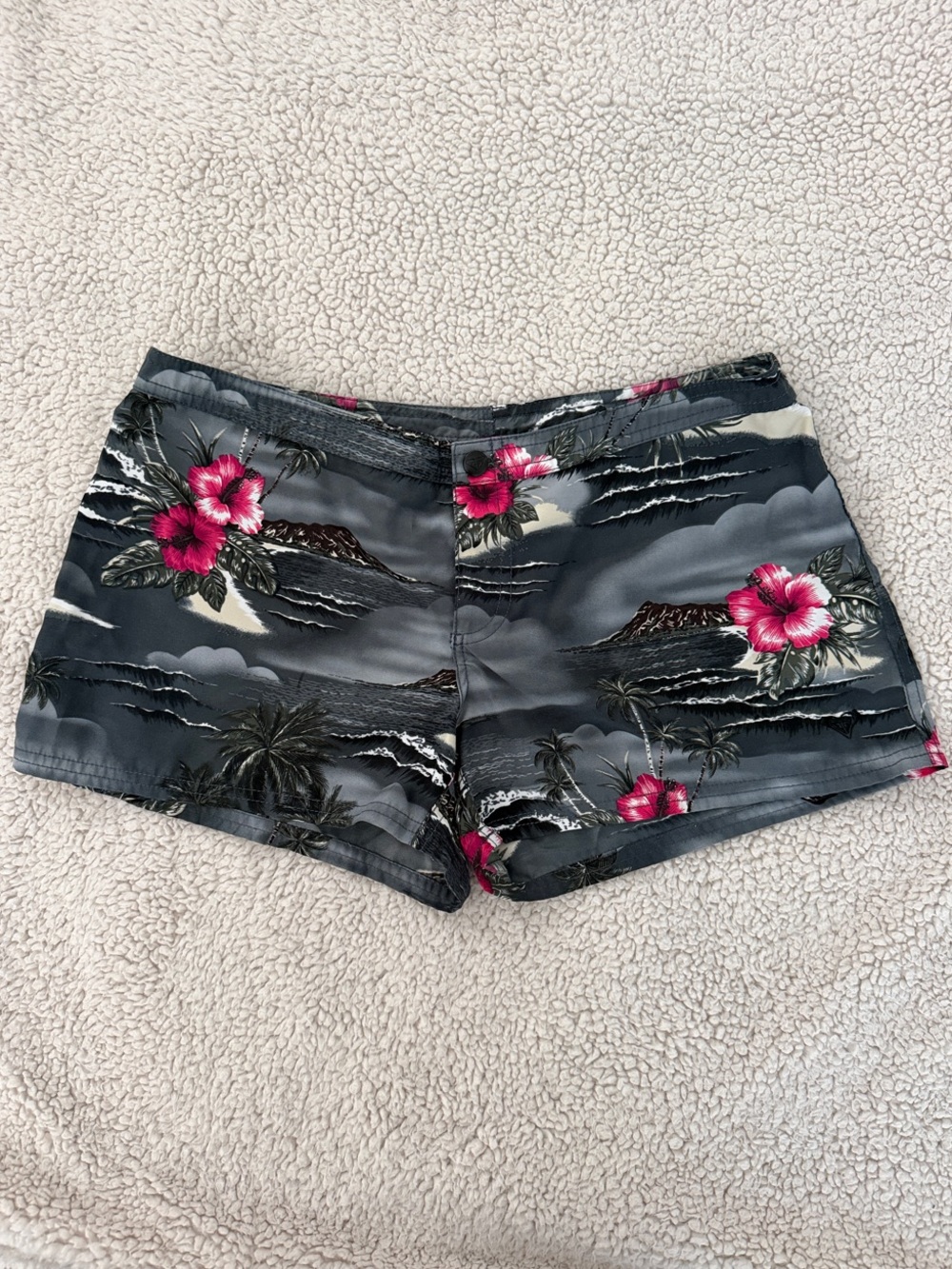 Roxy Gray Floral Beach Shorts - Pink Hibiscus Print Size 5